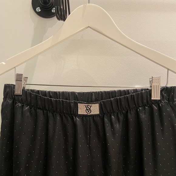 BLING RHINESTONE VICTORIA SECRET HOLIDAY PAJAMA BLACK SET✨ - Picture 5 of 6